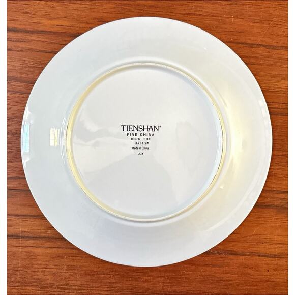 Tienshan Deck the Halls Set of 2 Dinner Plates Christmas Poinsettia - Picture 4 of 5